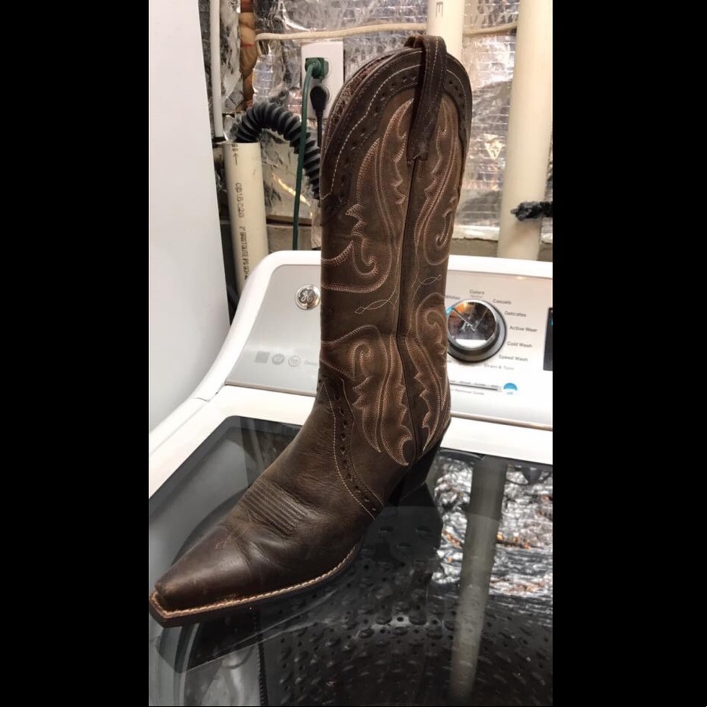 Ariat women’s Heritage X Toe Boot
